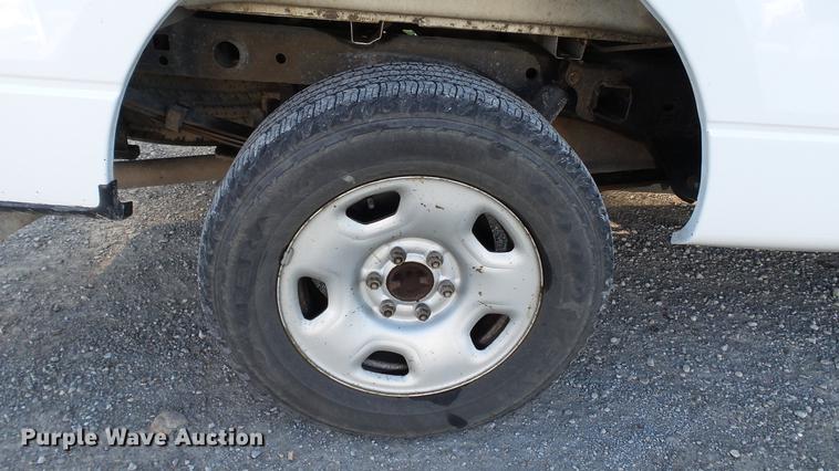 image for item DC2561 2005 Ford F150 pickup truck