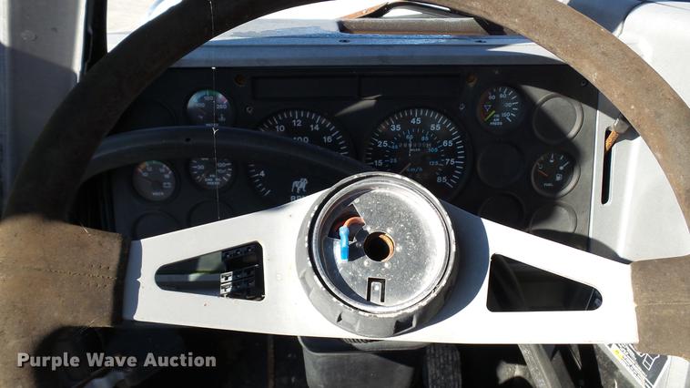 image for item DC2562 1998 Mack CH613 seed tender truck