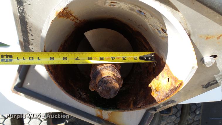 image for item DC2562 1998 Mack CH613 seed tender truck