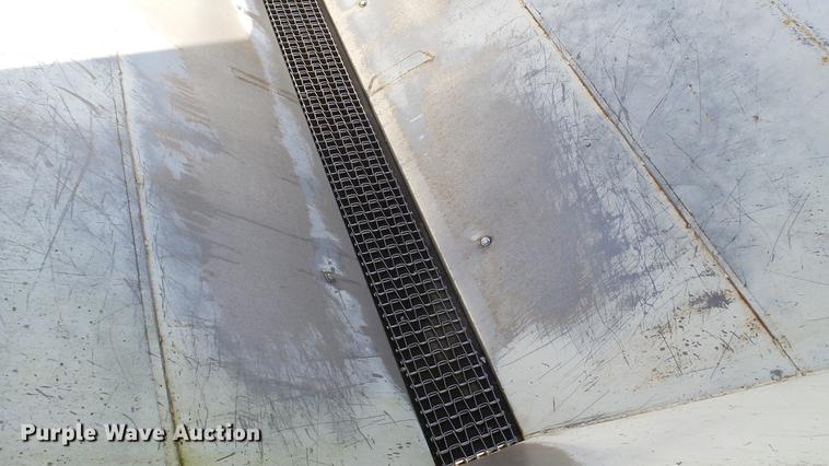 image for item DC2563 Willmar spreader