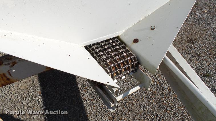 image for item DC2563 Willmar spreader