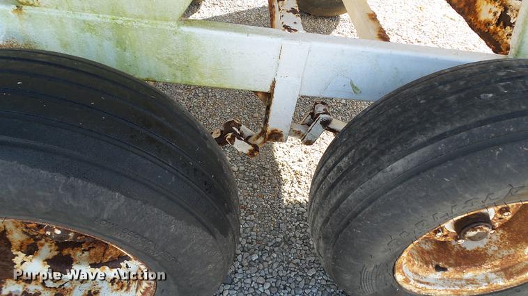 image for item DC2563 Willmar spreader