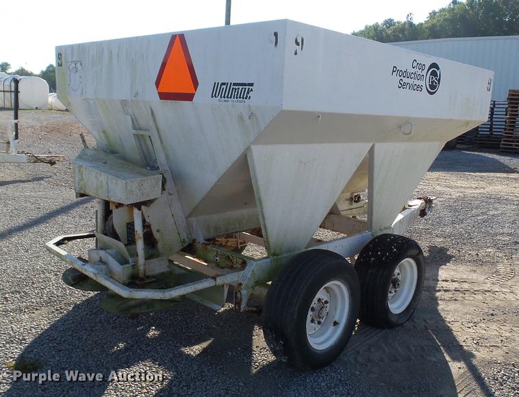 image for item DC2564 Willmar spreader