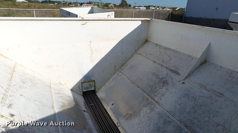 image for item DC2564 Willmar spreader