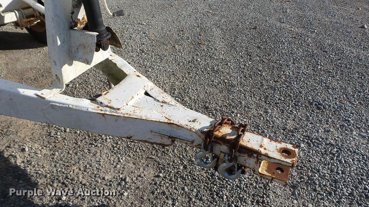 image for item DC2564 Willmar spreader