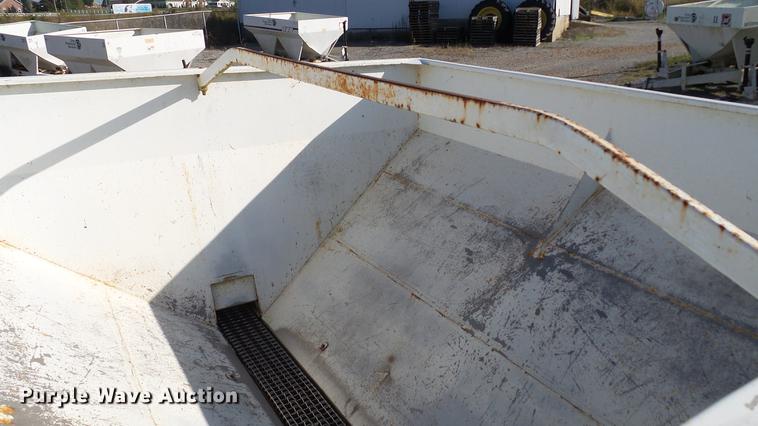 image for item DC2565 Willmar spreader