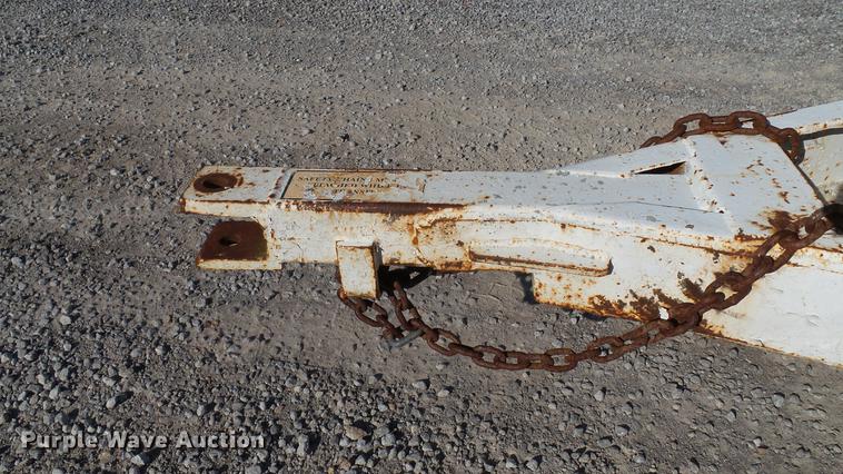 image for item DC2565 Willmar spreader