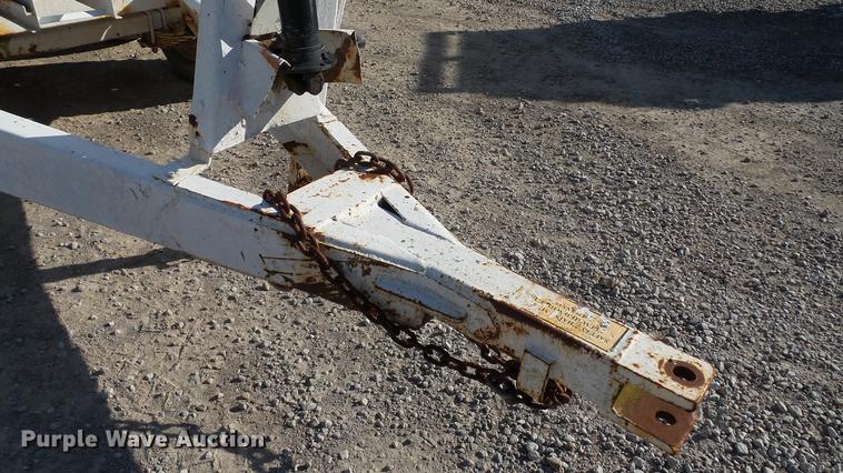 image for item DC2565 Willmar spreader