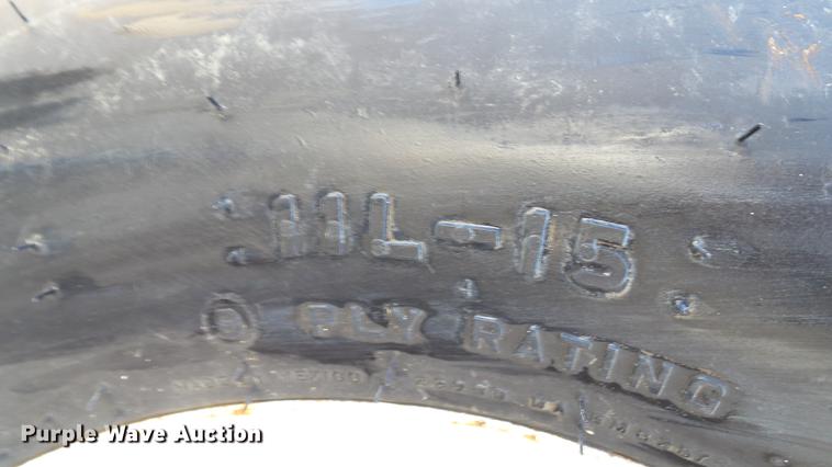 image for item DC2565 Willmar spreader