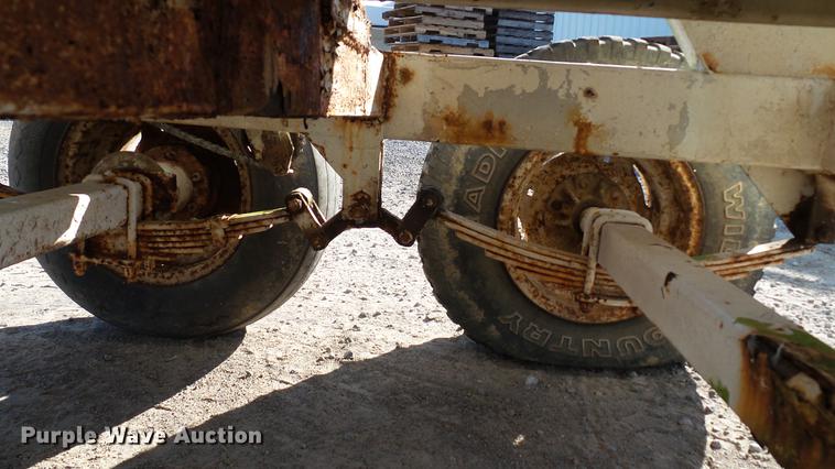 image for item DC2565 Willmar spreader