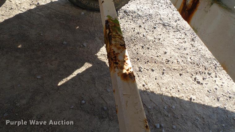 image for item DC2565 Willmar spreader