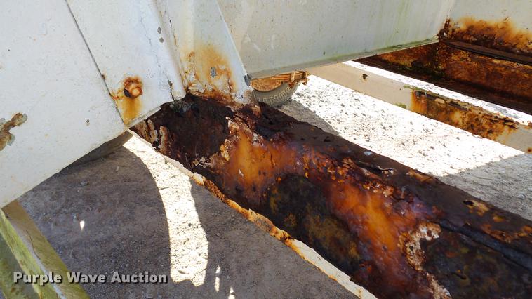 image for item DC2565 Willmar spreader