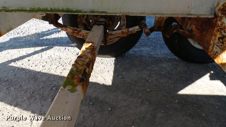 image for item DC2565 Willmar spreader