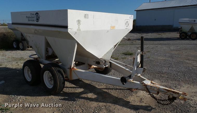 image for item DC2566 Willmar spreader