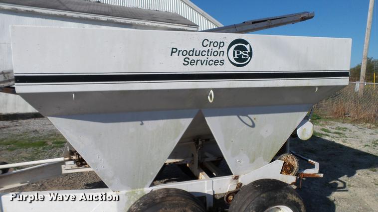 image for item DC2566 Willmar spreader