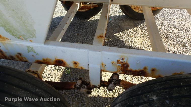 image for item DC2566 Willmar spreader