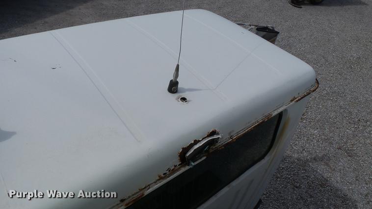 image for item DC2568 1987 International 1955 seed tender truck