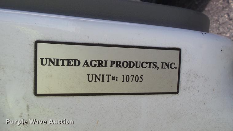 image for item DC2570 2004 Ford F450 Super Duty flatbed pickup truck