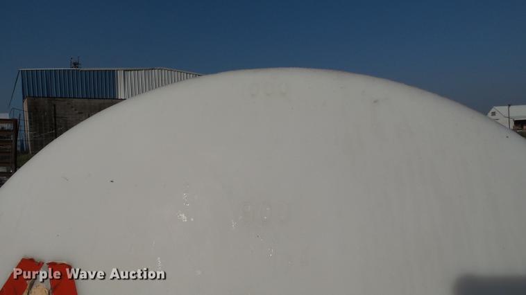 image for item DC2574 Nurse tank trailer