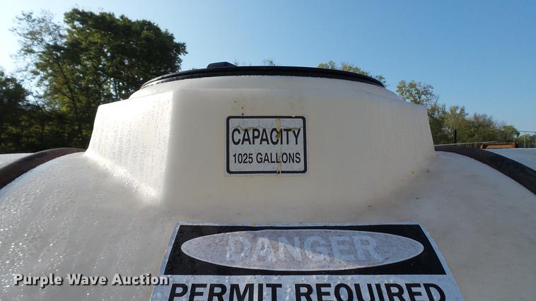 image for item DC2574 Nurse tank trailer