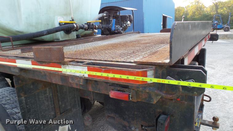 image for item DC2578 1999 Peterbilt 330 tank truck