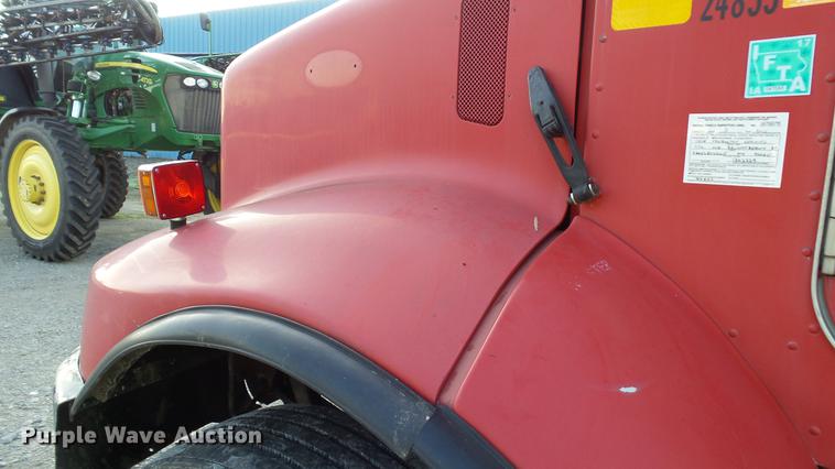 image for item DC2578 1999 Peterbilt 330 tank truck