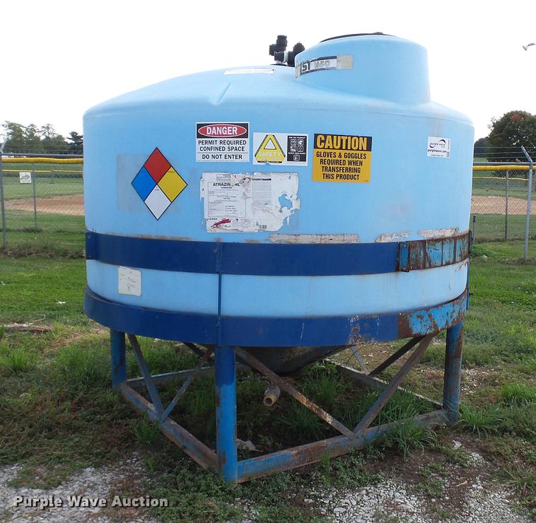 image for item DC2582 Poly tank