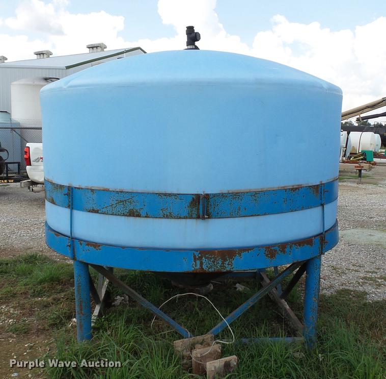 image for item DC2582 Poly tank