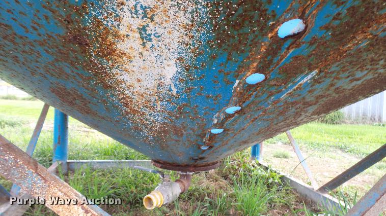 image for item DC2582 Poly tank