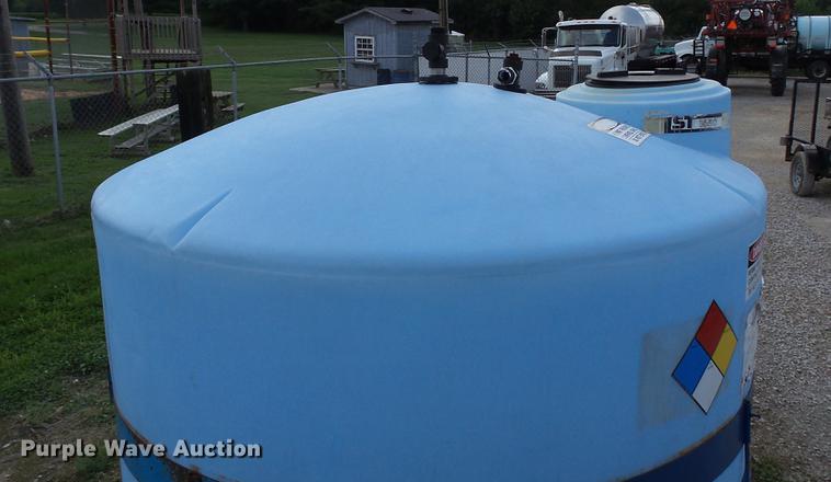 image for item DC2582 Poly tank