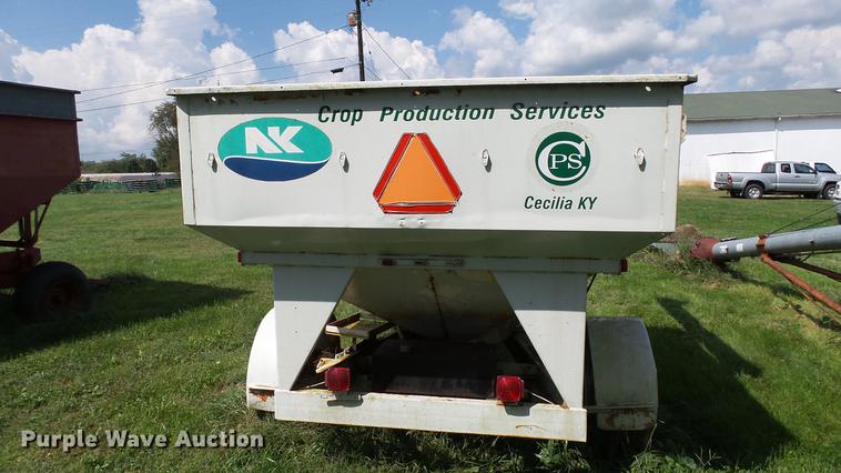 image for item DC2583 Parker 1500R seed tender