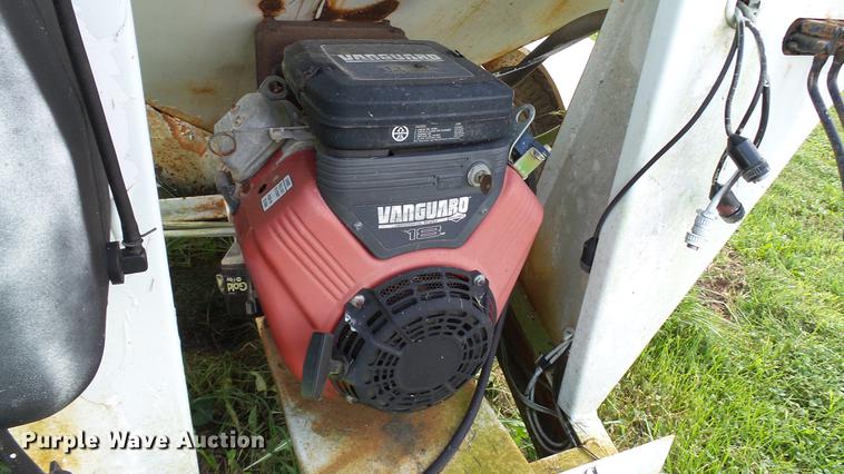 image for item DC2583 Parker 1500R seed tender