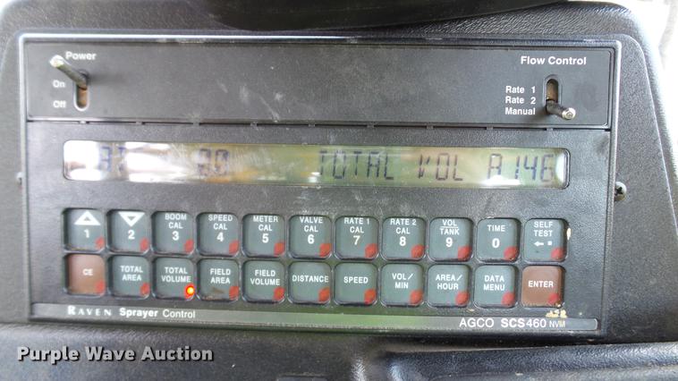 image for item DC2587 2013 SpraCoupe 4660 self-propelled sprayer