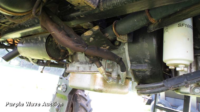 image for item DC2587 2013 SpraCoupe 4660 self-propelled sprayer