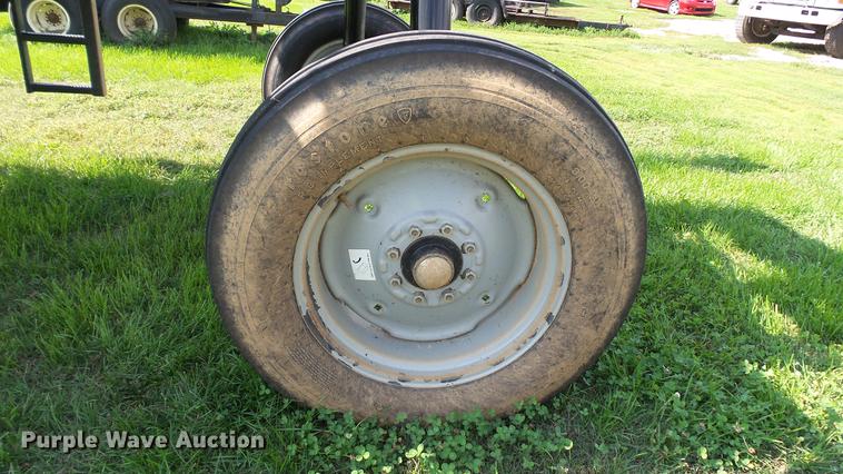 image for item DC2587 2013 SpraCoupe 4660 self-propelled sprayer