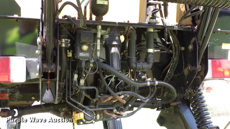 image for item DC2587 2013 SpraCoupe 4660 self-propelled sprayer