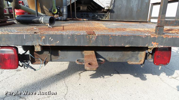 image for item DC2590 1983 Ford LN700 chemical distributor truck