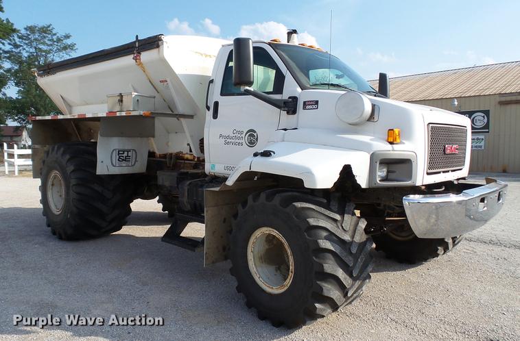 image for item DC2591 2004 GMC C8500 applicator truck