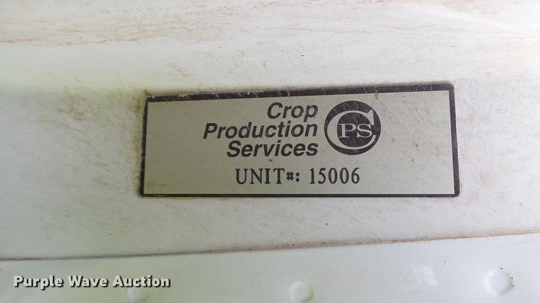 image for item DC2591 2004 GMC C8500 applicator truck