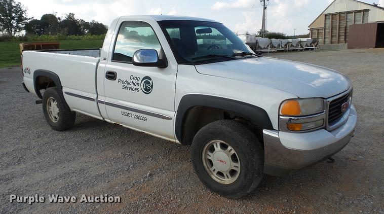 image for item DC2592 2001 GMC Sierra 1500 pickup truck