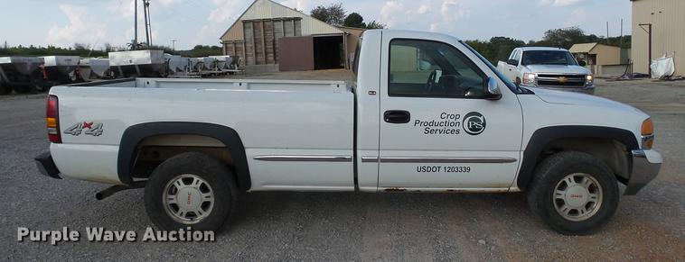 image for item DC2592 2001 GMC Sierra 1500 pickup truck