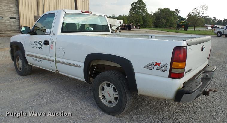image for item DC2592 2001 GMC Sierra 1500 pickup truck