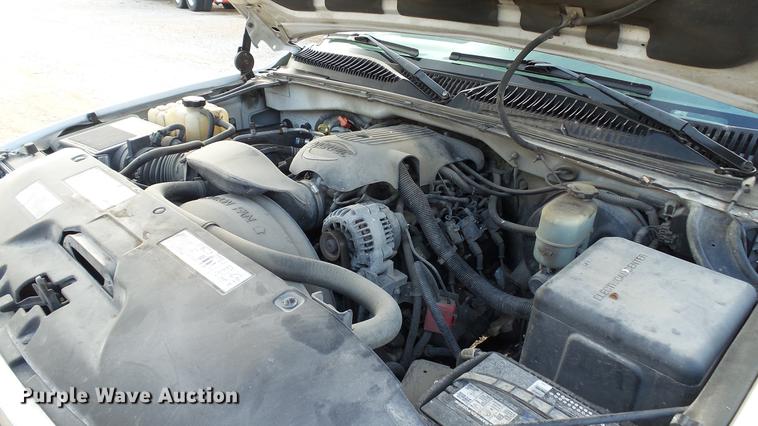 image for item DC2592 2001 GMC Sierra 1500 pickup truck