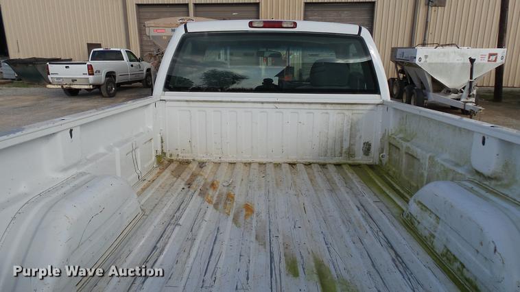 image for item DC2592 2001 GMC Sierra 1500 pickup truck