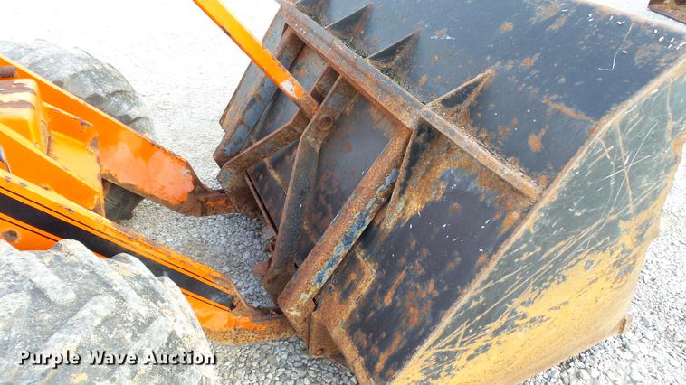 image for item DC2593 Willmar Wrangler wheel loader