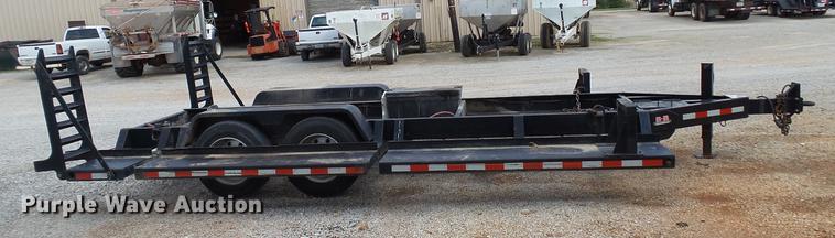 image for item DC2595 2010 Behnke SCST80E sprayer trailer