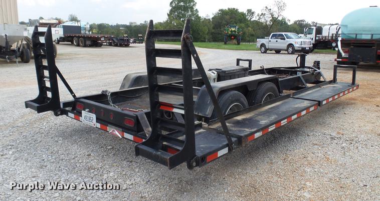 image for item DC2595 2010 Behnke SCST80E sprayer trailer