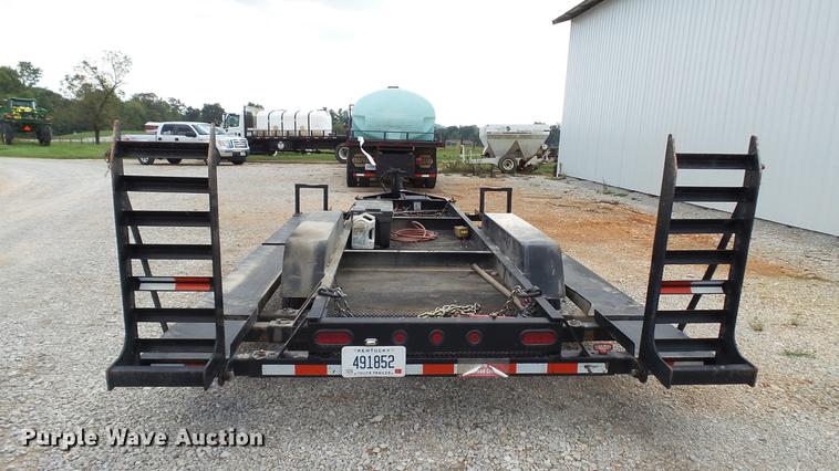 image for item DC2595 2010 Behnke SCST80E sprayer trailer