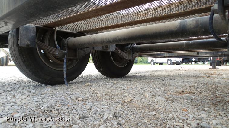 image for item DC2595 2010 Behnke SCST80E sprayer trailer