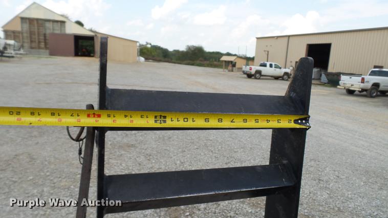 image for item DC2595 2010 Behnke SCST80E sprayer trailer